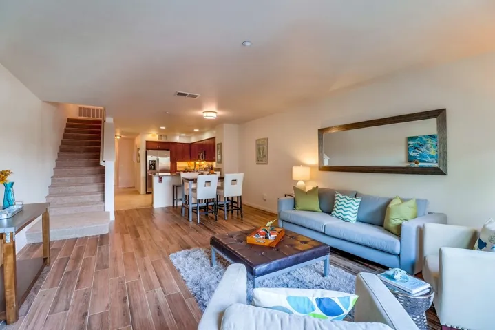 3544 Shoreline Bluff Ln, San Diego, California 92110