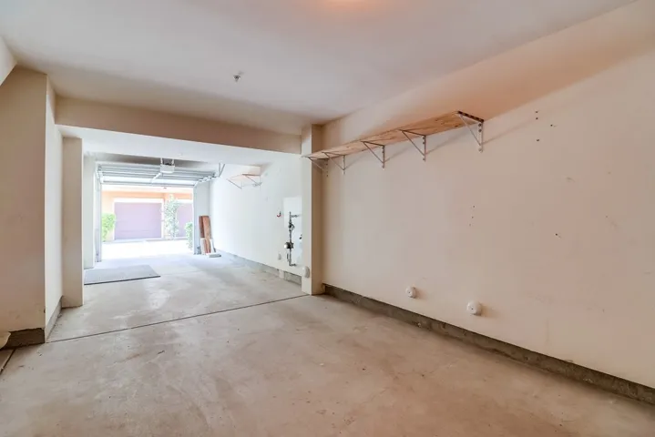 3544 Shoreline Bluff Ln, San Diego, California 92110