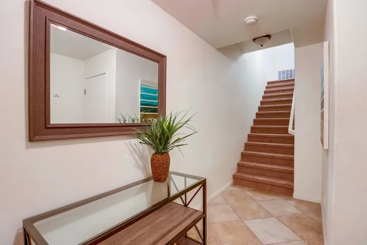 3544 Shoreline Bluff Ln, San Diego, California 92110