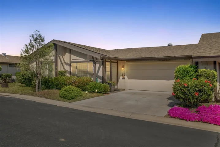 1406 Lombard St, Vista, California 92084