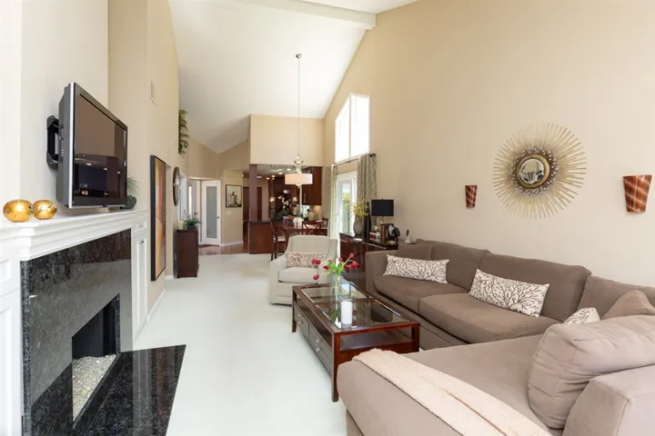 822 Daphne Ct, Carlsbad, California 92011