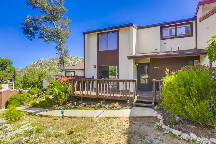 15678 Davis Cup Ln, Ramona, California 92065