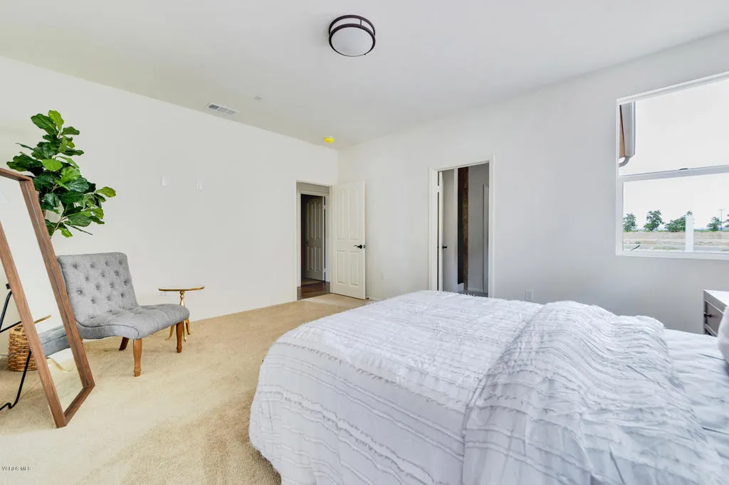 3985 Savannah Lane, Piru, California 93040 home-pic-15