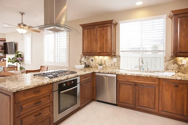 6980 Tradewinds, Carlsbad, California 92011