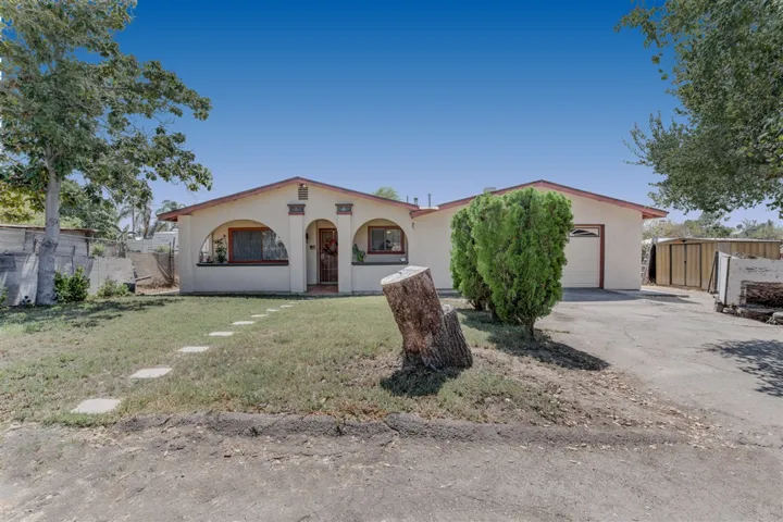 1036 Gillespie Drive, Spring Valley, California 91977