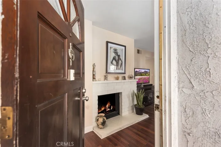 17562 Vandenberg Lane 10, Tustin, California 92780