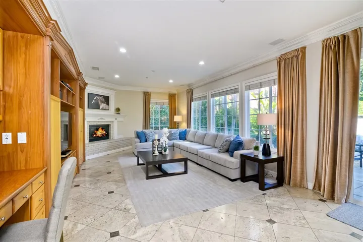 753 Cypress Hills Drive, Encinitas, California 92024