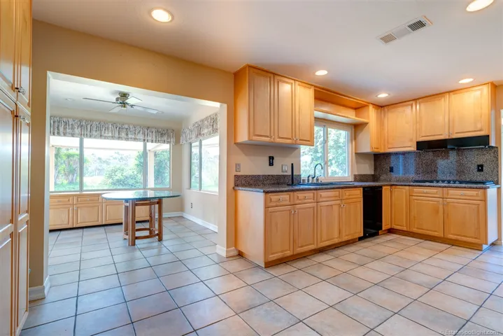 4154 Tim Street, Bonita, California 91902