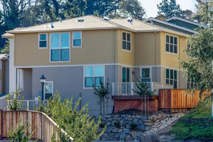 900 Lundy Lane, Scotts Valley, California 95066