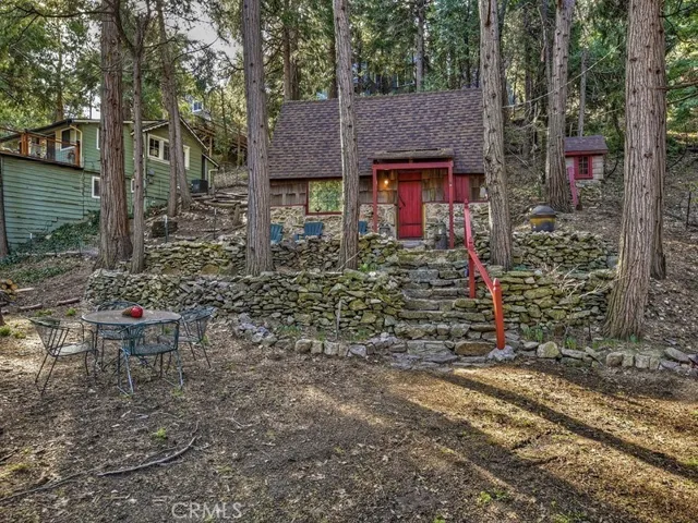 23270 Brookside Road, Crestline, California 92325