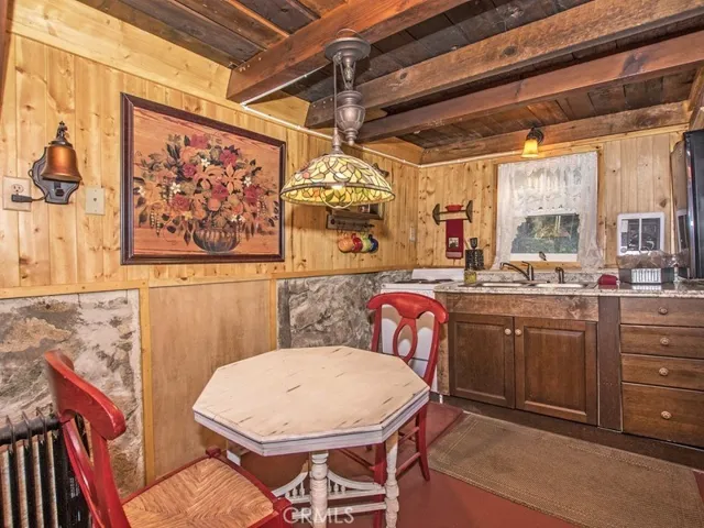 23270 Brookside Road, Crestline, California 92325