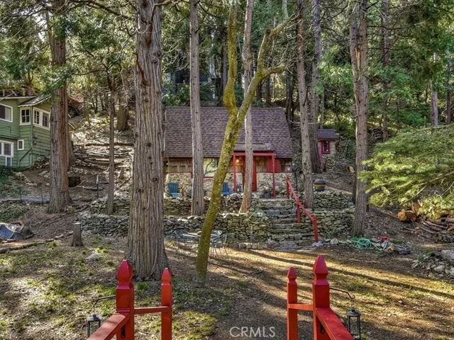 23270 Brookside Road, Crestline, California 92325