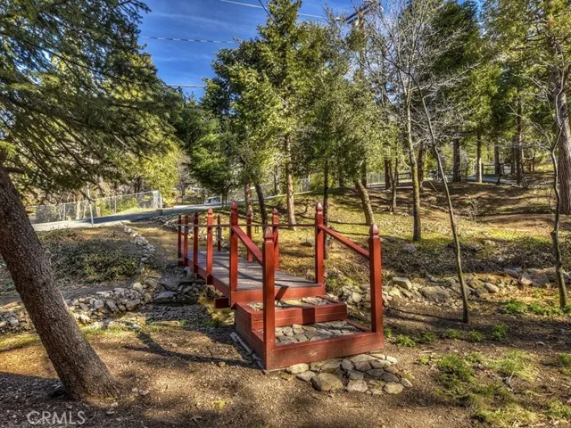23270 Brookside Road, Crestline, California 92325