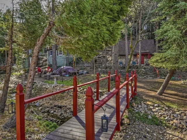 23270 Brookside Road, Crestline, California 92325