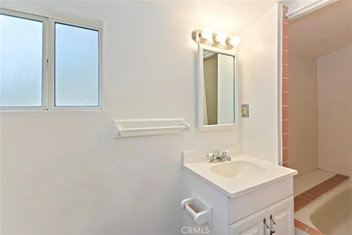 782 Ashlar Drive, Crestline, California 92325