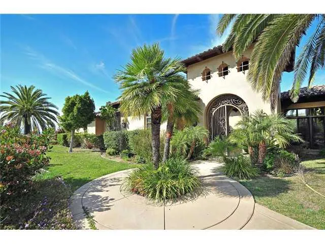 18675 Old Coach Drive, Poway, California 92064