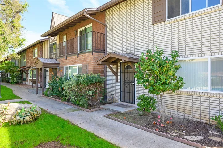 749 S Mollison Ave 16, El Cajon, California 92020