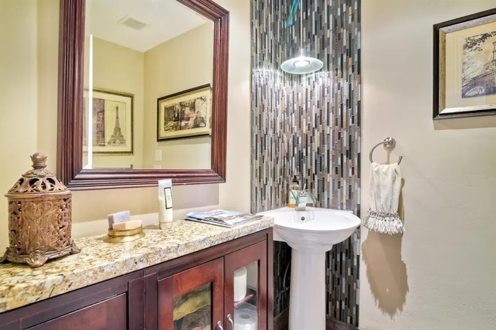 7065 El Fuerte Street, Carlsbad, California 92009