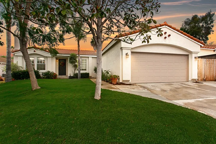 2208 Dante Ter, Vista, California 92084