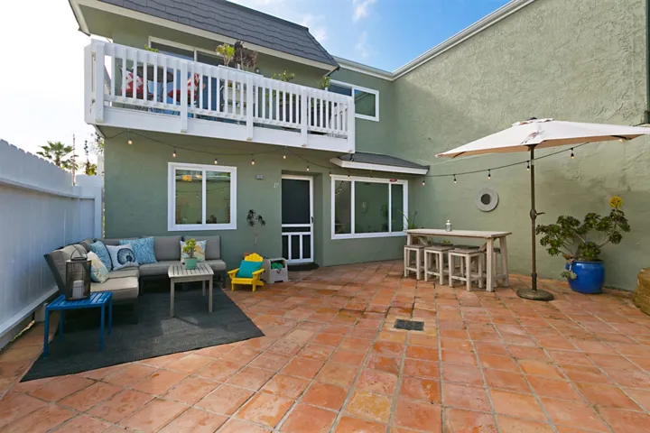 3700 Highland Dr 17, Carlsbad, California 92008