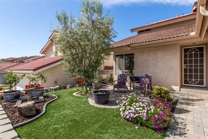 9122 Westvale Rd, San Diego, California 92129