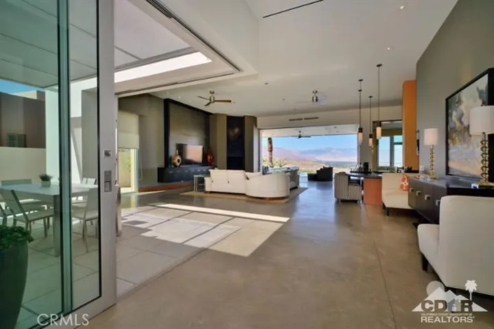 10 Rockcrest Drive, Rancho Mirage, California 92270