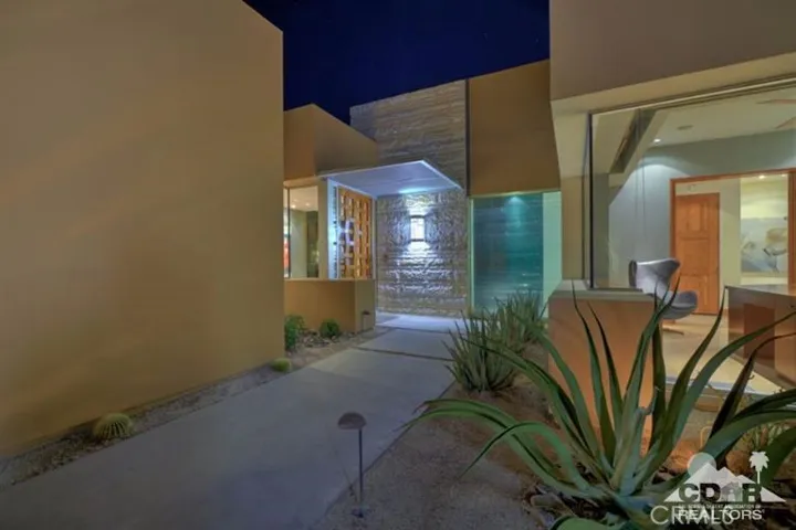 10 Rockcrest Drive, Rancho Mirage, California 92270