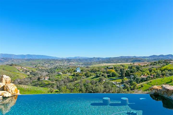 Yep, it's magic, here's your view as you step onto the Baja ledge in the vanishing edge pool and spa.