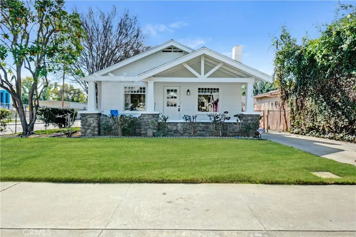 330 E El Morado Court, Ontario, California 91764