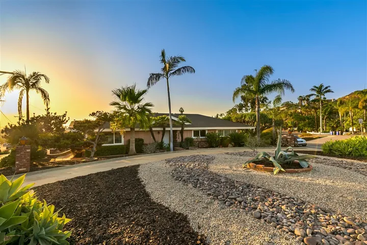 5830 College Ave, San Diego, California 92120