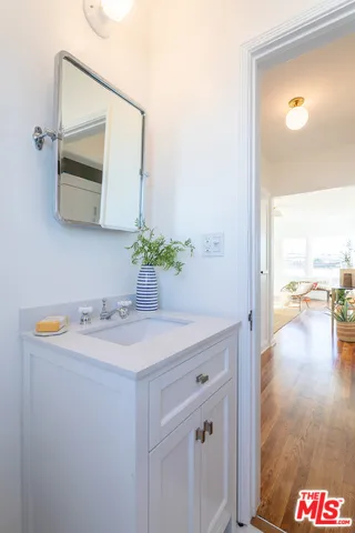 3036 S Virginia Road 3, Los Angeles, California 90016
