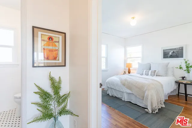 3036 S Virginia Road 3, Los Angeles, California 90016