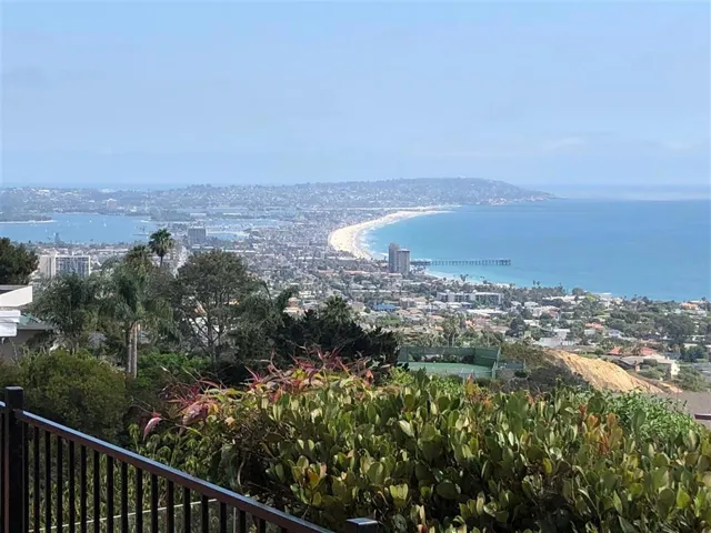 1327 Cottontail Ln, La Jolla, California 92037