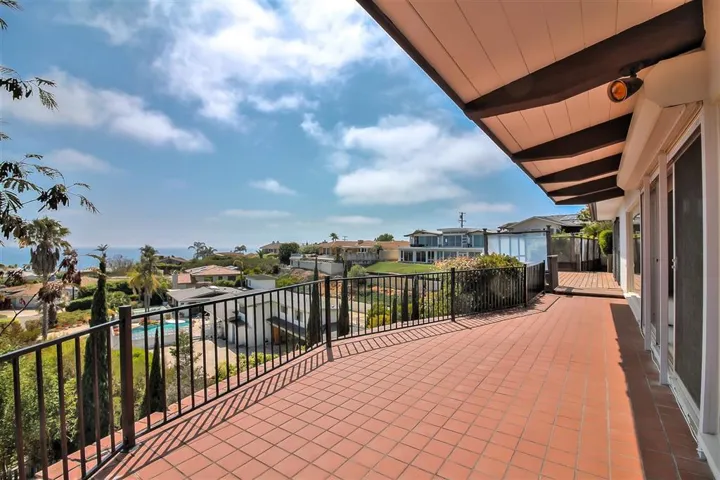 1327 Cottontail Ln, La Jolla, California 92037
