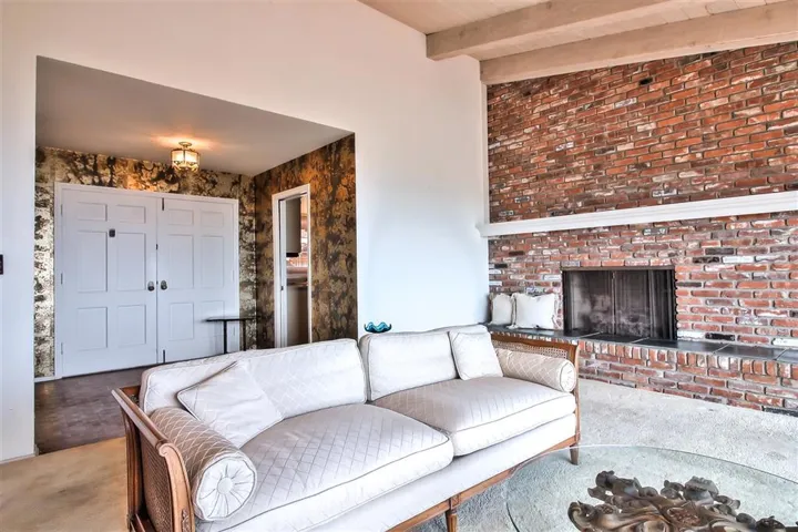 1327 Cottontail Ln, La Jolla, California 92037