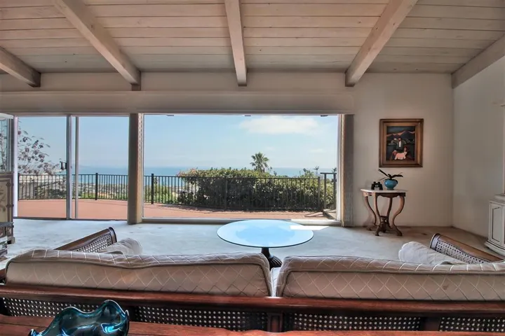 1327 Cottontail Ln, La Jolla, California 92037