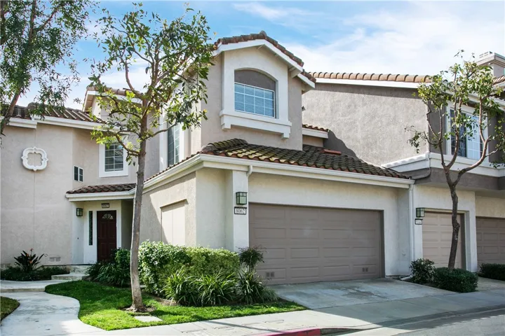 8062 E Desert Pine Drive, Anaheim Hills, California 92808