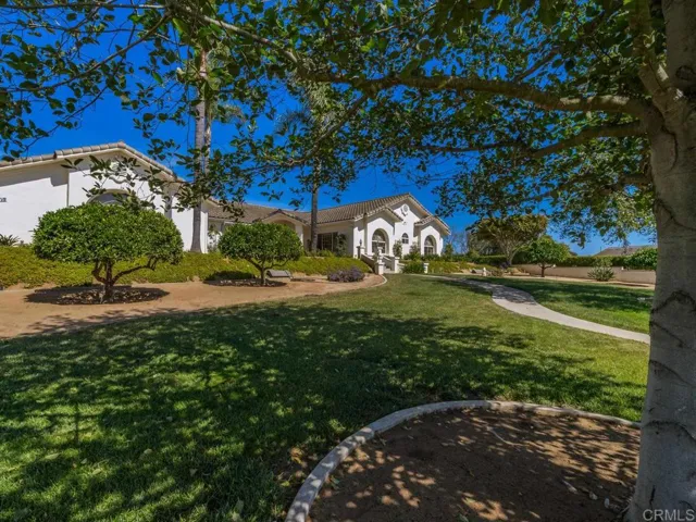 1718 Avenida De Nog, Fallbrook, California 92028