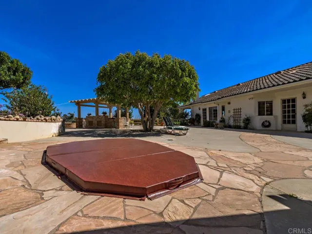 1718 Avenida De Nog, Fallbrook, California 92028