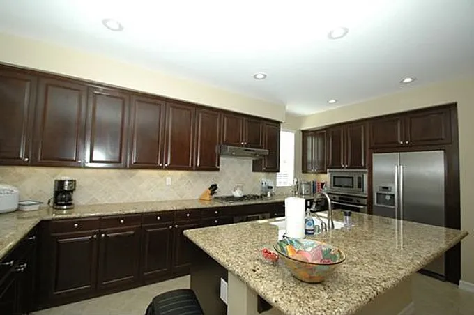6706 Limonite Court, Carlsbad, California 92009
