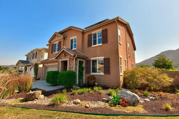 4105 Lake Shore Lane, Fallbrook, California 92028