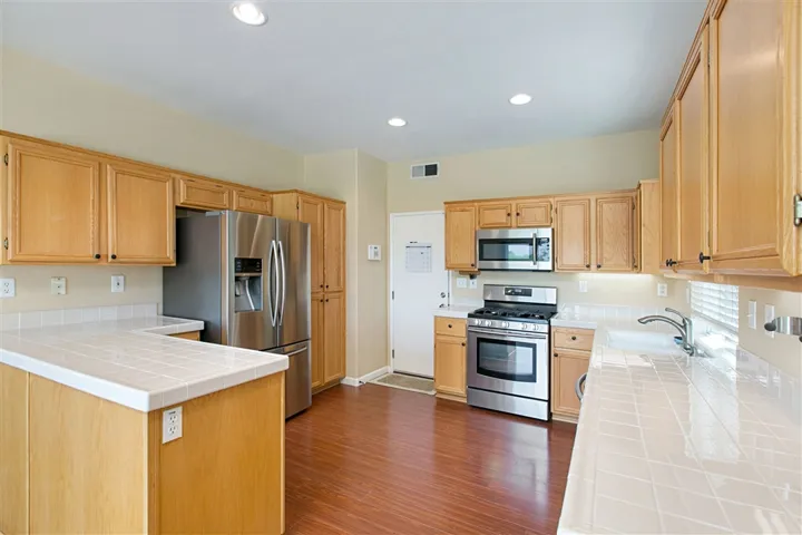 4358 Vista Verde Way, Oceanside, California 92057