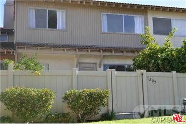 1205 Ramona Drive, Newbury Park, California 91320
