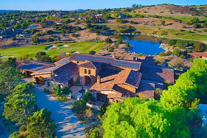 Overhead shot captures the stunning setting