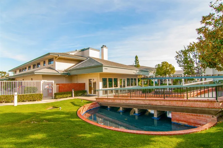 1664 Circa Del Lago E205, San Marcos, California 92078
