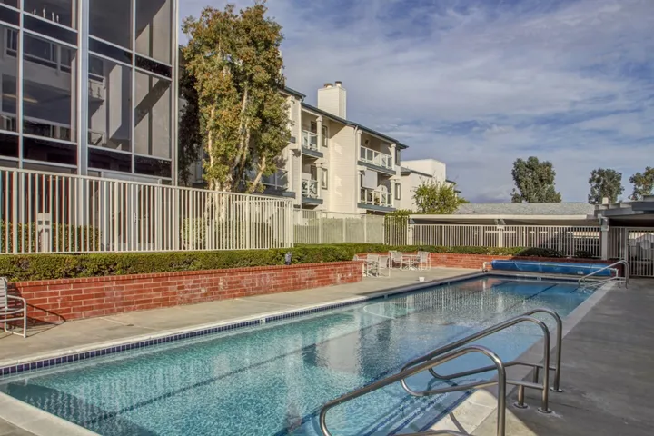 1664 Circa Del Lago E205, San Marcos, California 92078