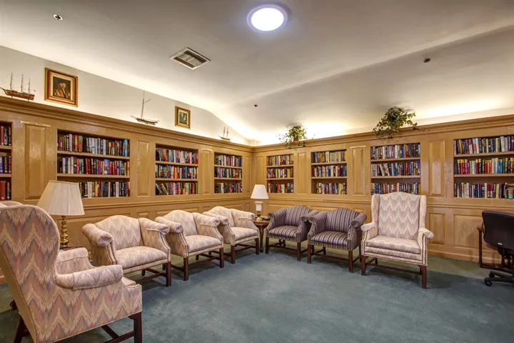1664 Circa Del Lago E205, San Marcos, California 92078