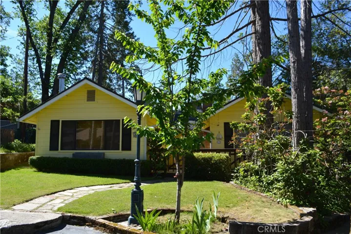 39563 Saunders, Bass Lake, California 93604