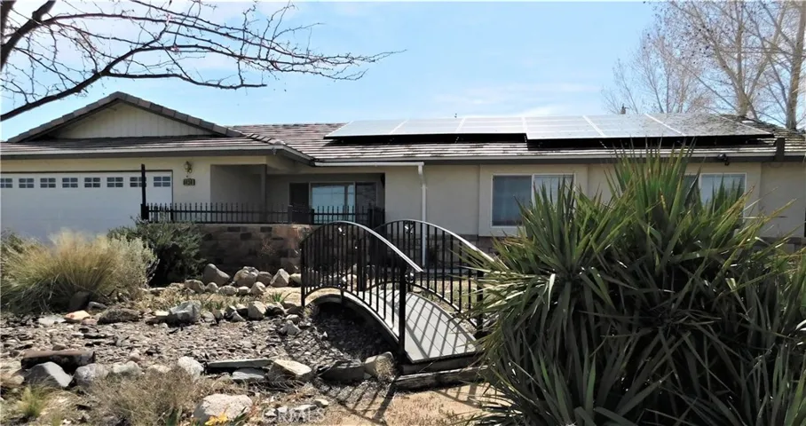 9436 S Loop Boulevard, California City, California 93505