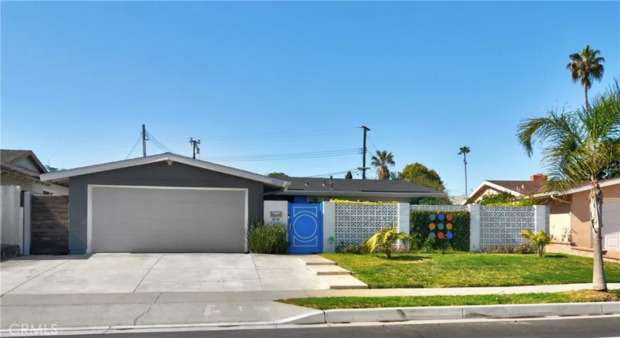 3273 California Street, Costa Mesa, California 92626